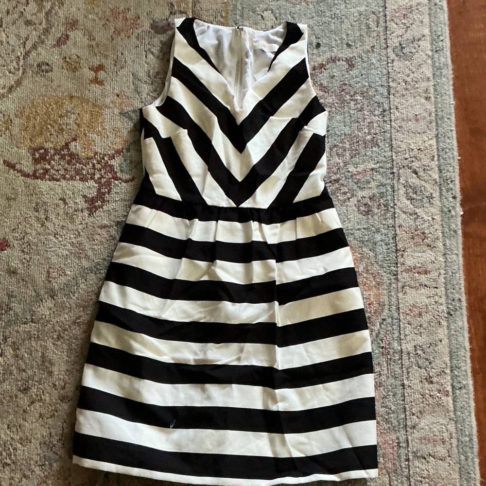LOFT Black and White Striped V‑Neck Sleeveless Mini Dress